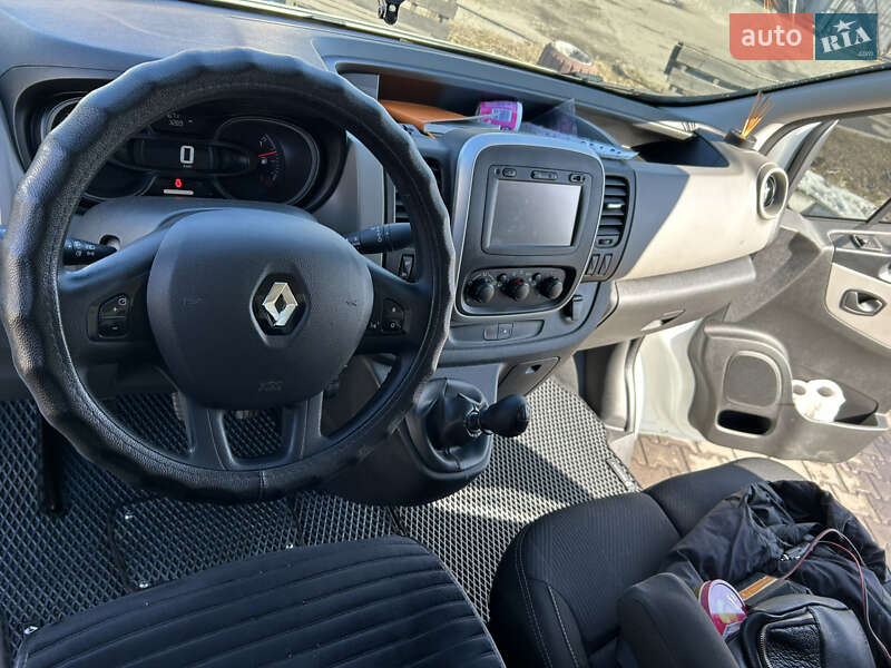 Вантажний фургон Renault Trafic 2018 в Хмельницькому
