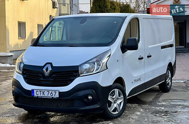 Грузовой фургон Renault Trafic 2017 в Полтаве