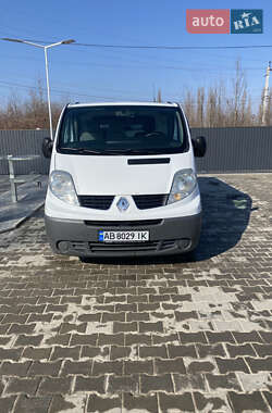 Грузовой фургон Renault Trafic 2009 в  Грузовой фургон Renault Trafic 2009 в