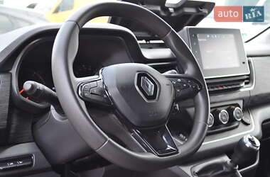 Мінівен Renault Trafic 2021 в 