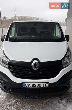 Грузовой фургон Renault Trafic 2017 в Каневе