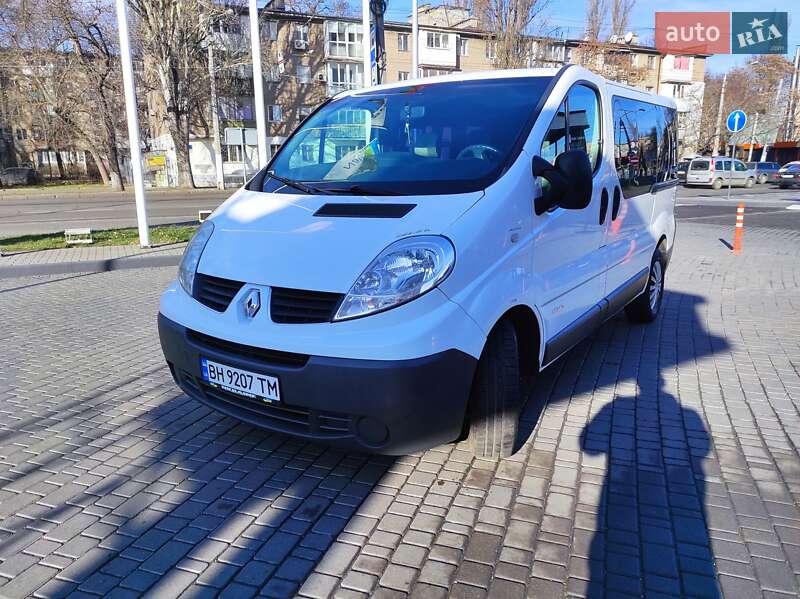 Минивэн Renault Trafic 2013 в Сумах фото 9 Минивэн Renault Trafic 2013 в Сумах
