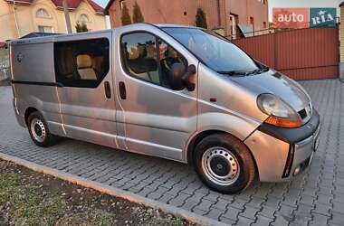 Мінівен Renault Trafic 2005 в 