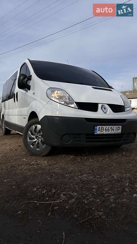 Минивэн Renault Trafic 2014 в Казатине