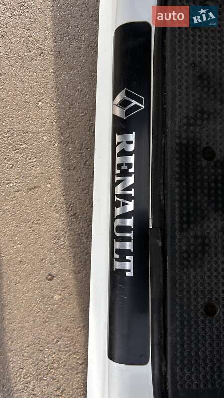 Минивэн Renault Trafic 2014 в Казатине