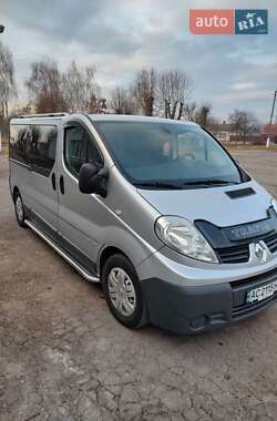 Минивэн Renault Trafic 2007 в Владимире