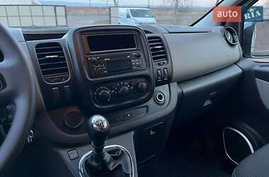 Минивэн Renault Trafic 2015 в Дубно