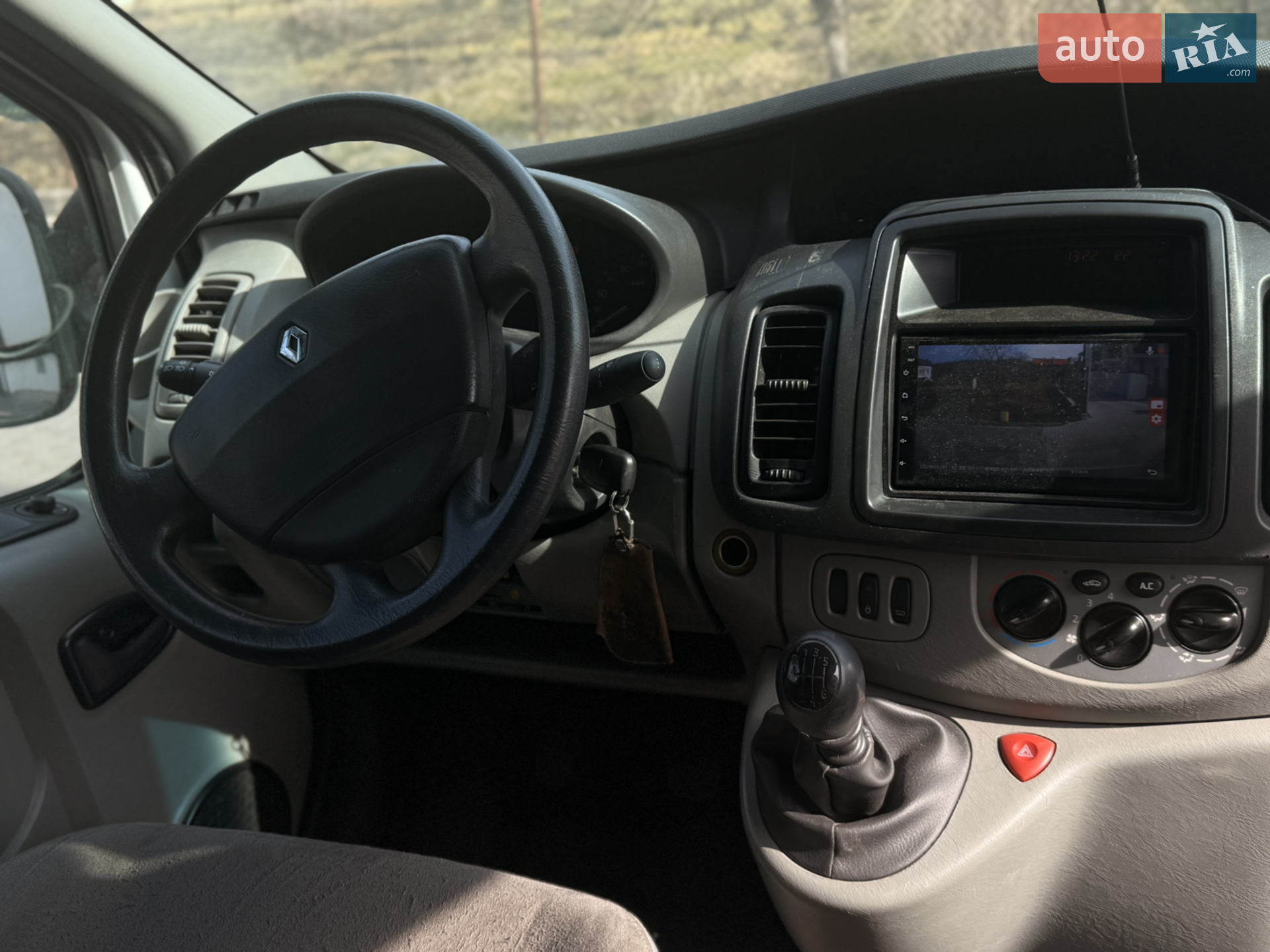 2012 Renault Trafic - мініатюра 12