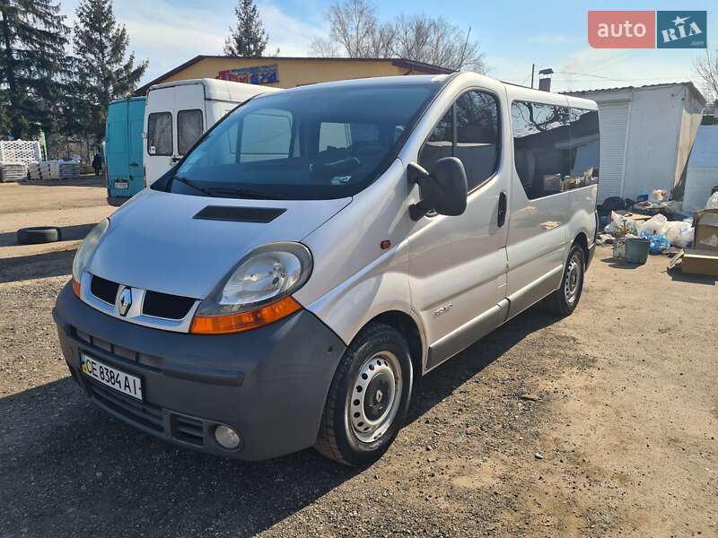Минивэн Renault Trafic 2003 в Черновцах