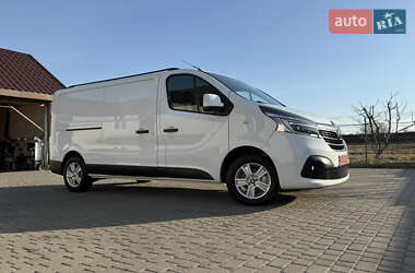 Грузовой фургон Renault Trafic 2020 в 