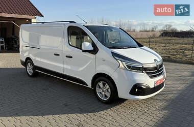 Грузовой фургон Renault Trafic 2020 в 