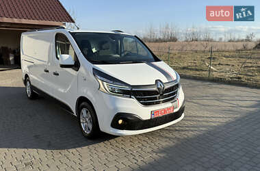 Грузовой фургон Renault Trafic 2020 в 