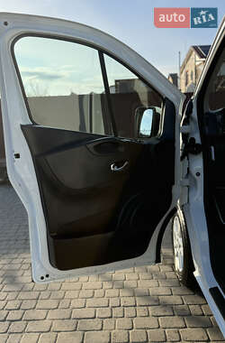 Грузовой фургон Renault Trafic 2020 в 