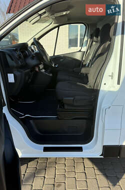 Грузовой фургон Renault Trafic 2020 в 