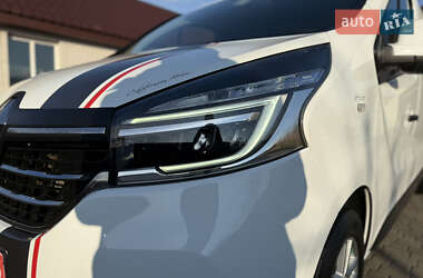 Грузовой фургон Renault Trafic 2020 в 