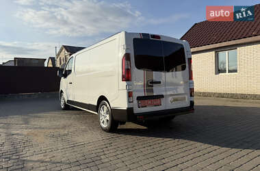 Грузовой фургон Renault Trafic 2020 в 
