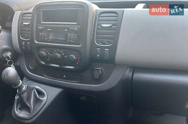 Грузовой фургон Renault Trafic 2018 в 
