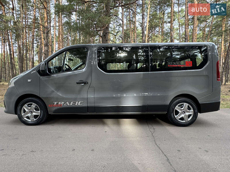 Минивэн Renault Trafic 2017 в Киеве