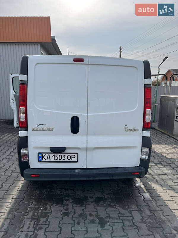Грузовой фургон Renault Trafic 2007 в Киеве