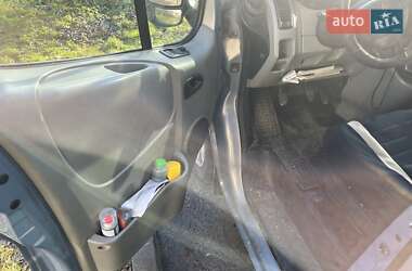 Минивэн Renault Trafic 2007 в 