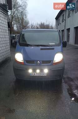 Минивэн Renault Trafic 2006 в 
