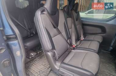 Минивэн Renault Trafic 2020 в 