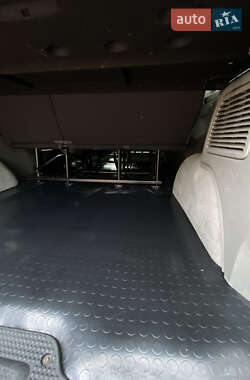 Мінівен Renault Trafic 2013 в 