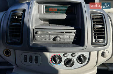 Мінівен Renault Trafic 2013 в 