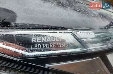 Грузовой фургон Renault Trafic 2020 в 