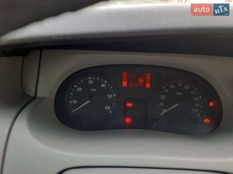 Минивэн Renault Trafic 2008 в Днепре