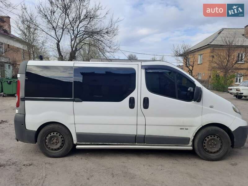 Минивэн Renault Trafic 2008 в Днепре