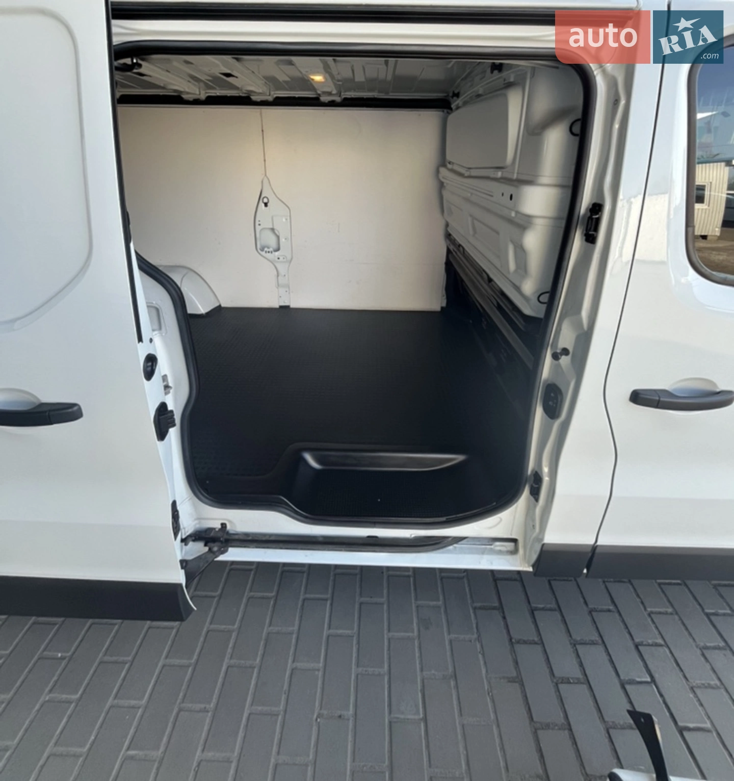 2019 Renault Trafic - мініатюра 6