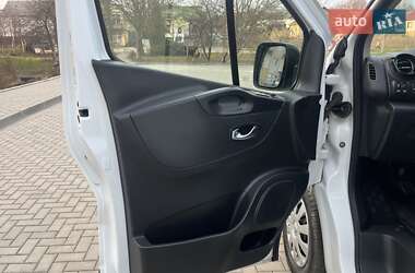 Грузовой фургон Renault Trafic 2020 в 