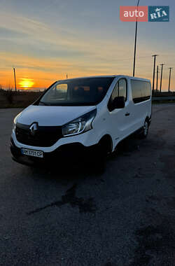 Минивэн Renault Trafic 2017 в 