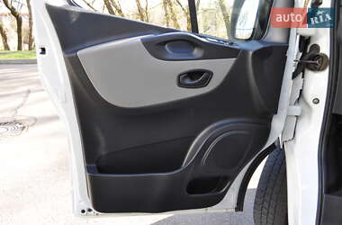 Грузовой фургон Renault Trafic 2019 в 