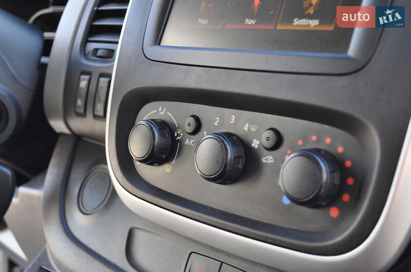 Грузовой фургон Renault Trafic 2019 в Киеве