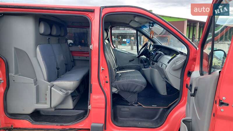 Минивэн Renault Trafic 2003 в Вознесенске