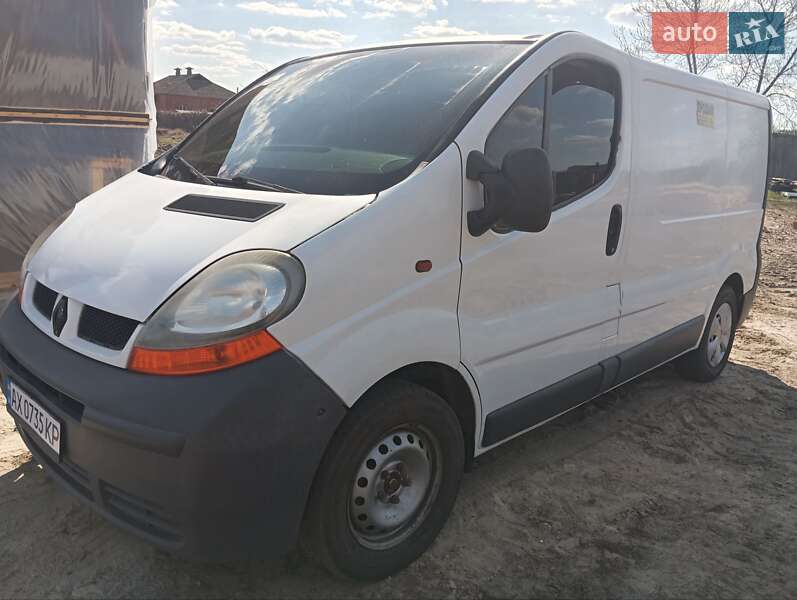 Грузовой фургон Renault Trafic 2005 в 