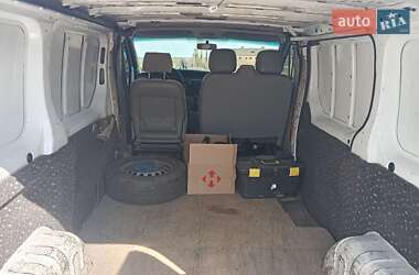 Грузовой фургон Renault Trafic 2005 в 