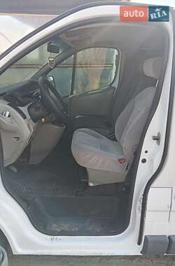 Грузовой фургон Renault Trafic 2005 в 