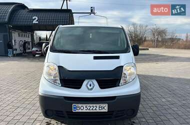 Минивэн Renault Trafic 2012 в 