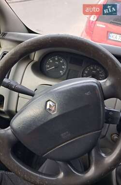 Грузовой фургон Renault Trafic 2007 в 