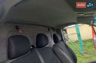 Грузовой фургон Renault Trafic 2008 в 