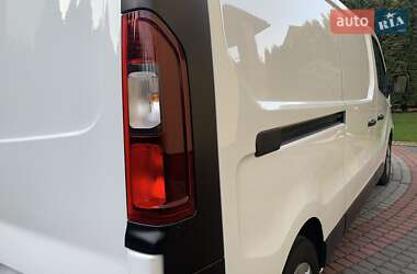 Грузовой фургон Renault Trafic 2020 в 