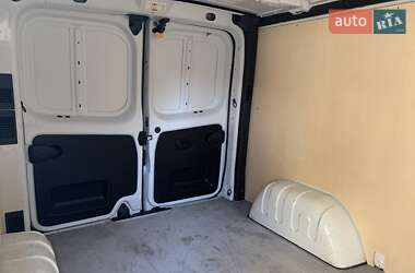 Грузовой фургон Renault Trafic 2020 в 