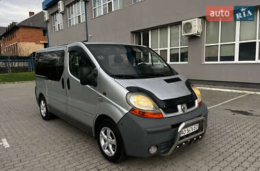 Минивэн Renault Trafic 2006 в 