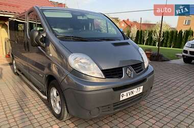 Грузовой фургон Renault Trafic 2012 в 