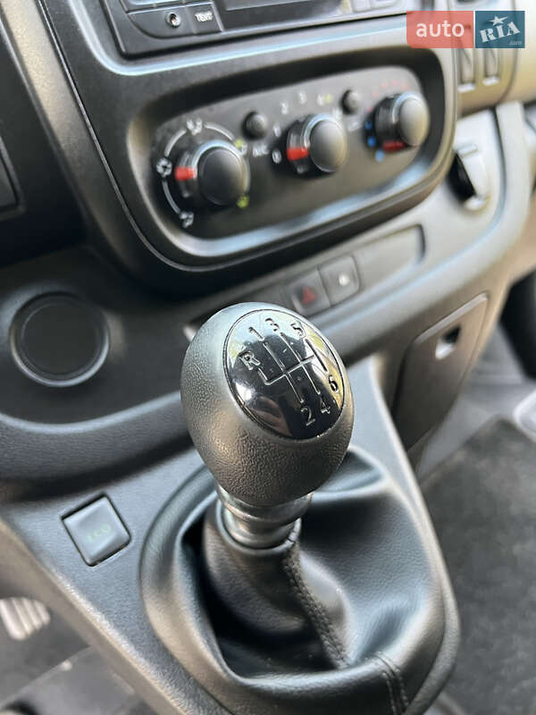 Вантажний фургон Renault Trafic 2019 в Баранівці