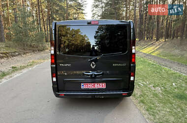 Минивэн Renault Trafic 2021 в 