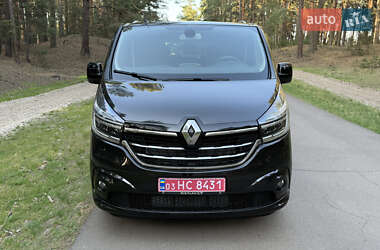 Минивэн Renault Trafic 2021 в 